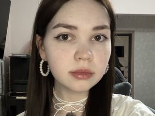 free live webcam EmilyCarler