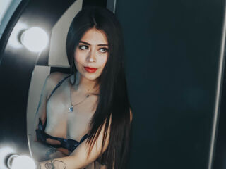 chatroom cam EmilyClarkk