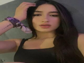 hot girl sex web cam EvelynFontain
