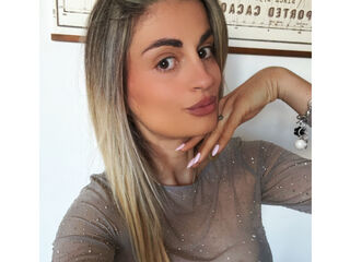 hot webcam photo Evelynnny