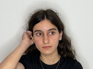 hot videochat FondaYarbro