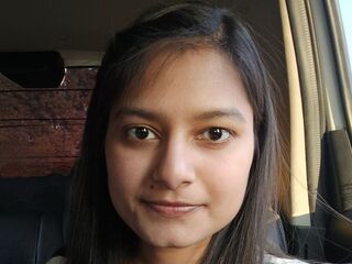 hot cam girl masturbating with vibrator GretaCyrus