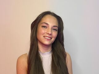 naked webcamgirl video HenriettaGrundy