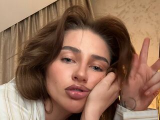 adult chatroom HippieChristie