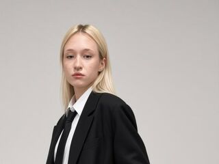 hot webcamslut IrisHawthorne