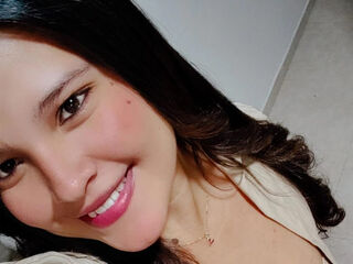 girl cam free IsabellaLees