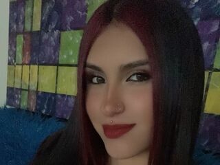 camgirl playing with vibrator IsisSmithe