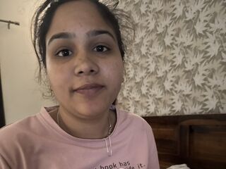camgirl playing with sextoy JassPreet