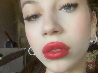 camgirl spreading pussy JenniferSkyland