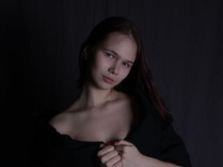 fingering camslut JesseniaLitt