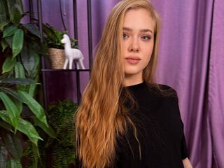 camgirl sex photo JuliMiu