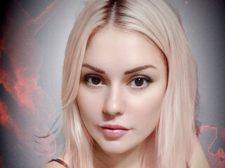 webcam show KarinaEvani