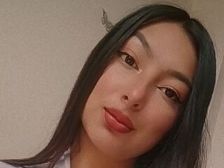 naughty camgirl masturbating with dildo KatieRibero