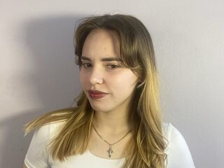 adult videochat KeiraBau