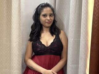 naughty webcamgirl KiaraMuse