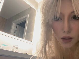 shaved pussy web cam KristiiLake
