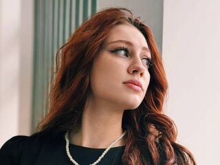 cam girl webcam sex KristinaGuernsey