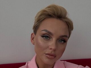 live chat room LanaDeFill