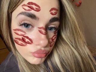 adultcam photo LatoyaMaccarino
