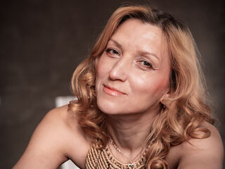 camgirl webcam picture LauraCastle