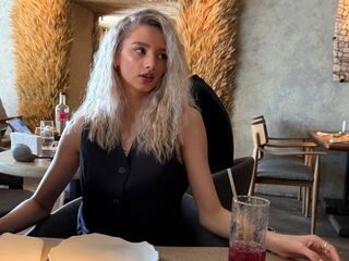 kinky video chat performer LavernVink
