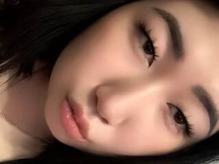 naked camgirl photo LavinaDouble