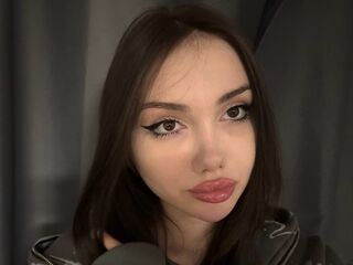 camslut masturbating LikaOnyx
