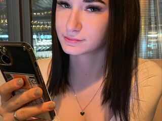 naked cam girl photo LilyGrows