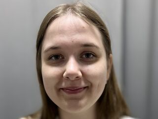 adult webcam chatroom LindaLeen