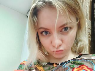 hot camslut LinkaMalinka