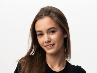 girl sexcam LissaDesso