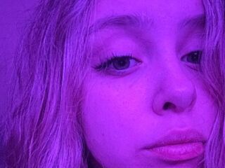 naked girl with cam LizzetteStanway