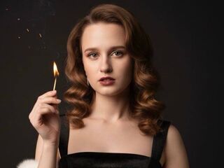 naughty camgirl LolaCoresh