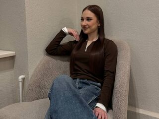 beautiful webcamgirl LouettaElledge