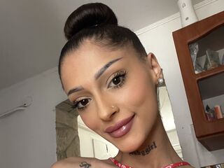 hot camwhore LunaEmerald