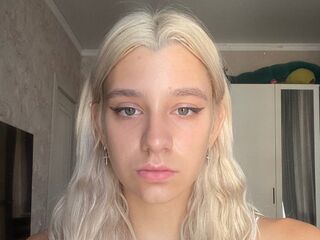 jasmin LynelleDome