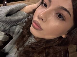 fingering girl cam LynetteLavoie