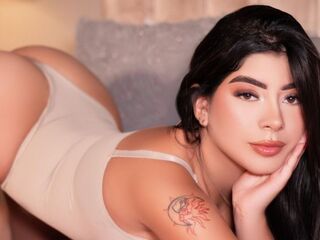 hot cam girl fingering shaved pussy ManuGarcia