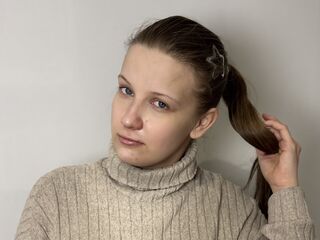 naughty cam girl masturbating with dildo MariCacal