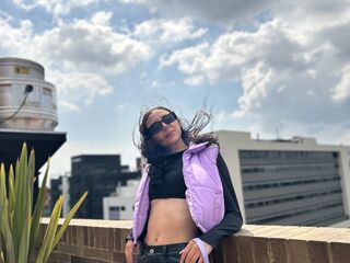 cam strip tease MarianaGrimm