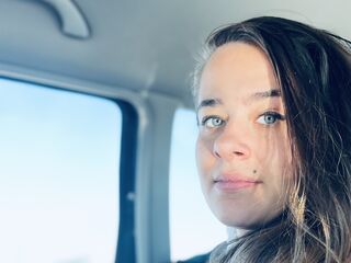 hot cam girl fingering Maryieanea