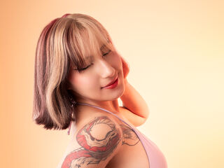 webcam babe chatroom MelodyVox