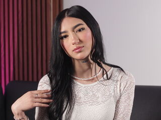 hot camwhore MiaFerreira