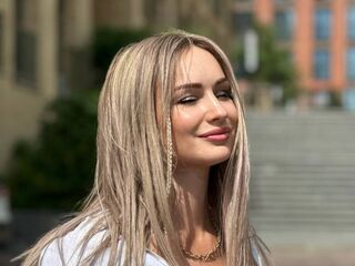 free online chat MiaLunn