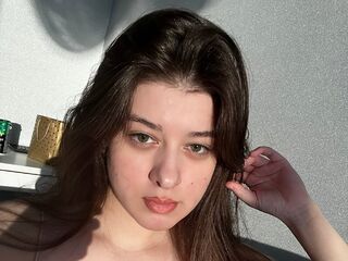 hot strip tease cam MiaShandri