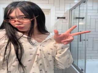 dirty cam picture MilaEva