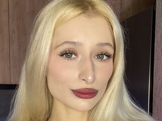 free web cam MonicaBarbies