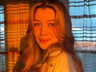 adult web cam chat NoaWinslow