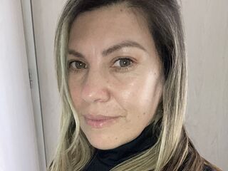 sex webcam chatroom NoeLiam