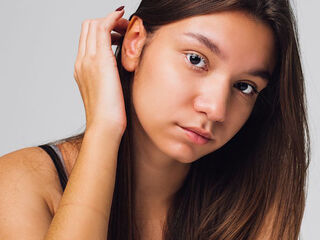 girl webcam NoeliaZiler